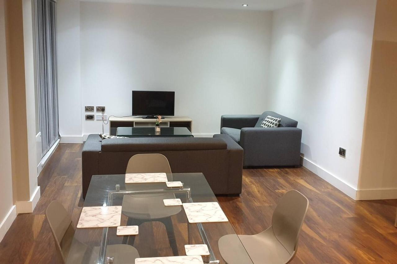 Stunning 2-Bed Apartment In Manchester City Centre Exteriör bild